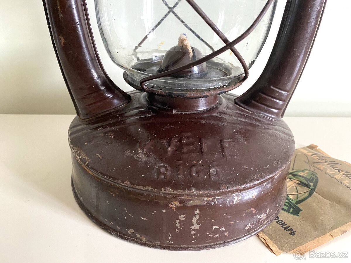 Starožitná značená petrolejová lampa Kvěle - 3