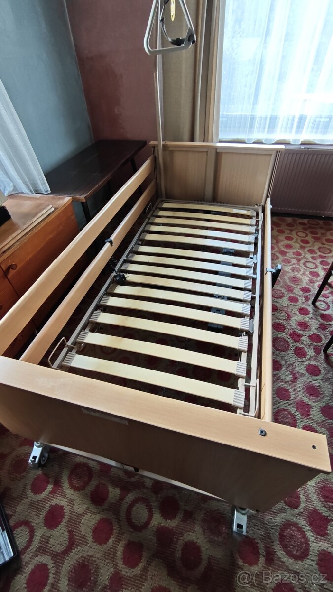 Lůžko polohovací elektrické - 3