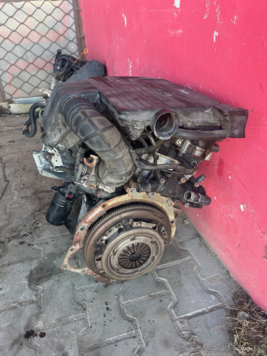 Motor 1,3 8V 44KW BAJA Ford Fiesta mk6 kompletní - 3