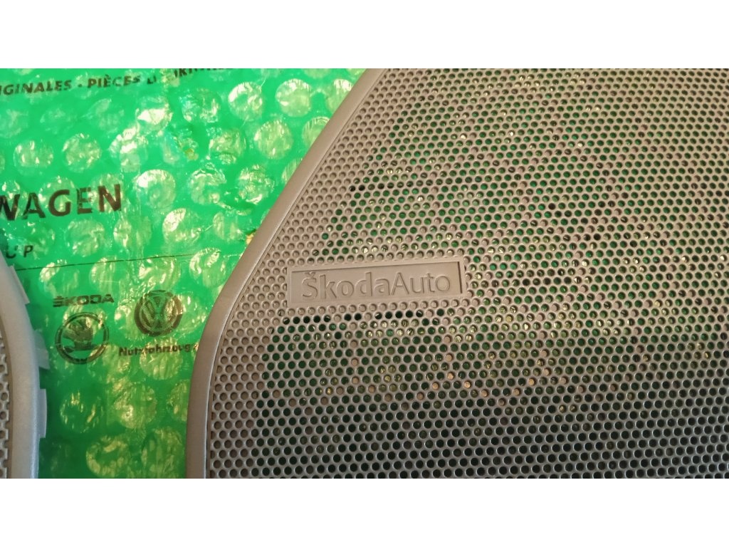 krytka reproduktoru levá šedá Škoda Octavia I (1U) 1U0867149 - 3
