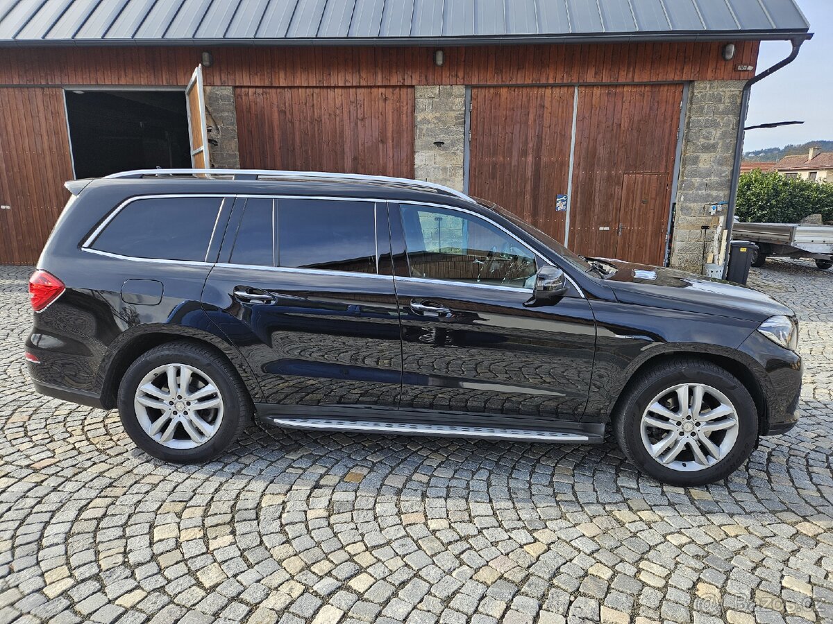 Mercedes benz GLS 3.0. diesel , koupeno v ČR - 3