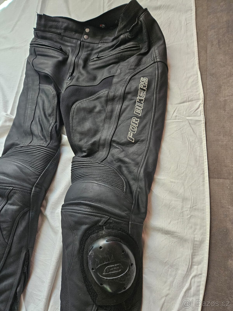 Komplet oblečení kožená bunda a helma - 3