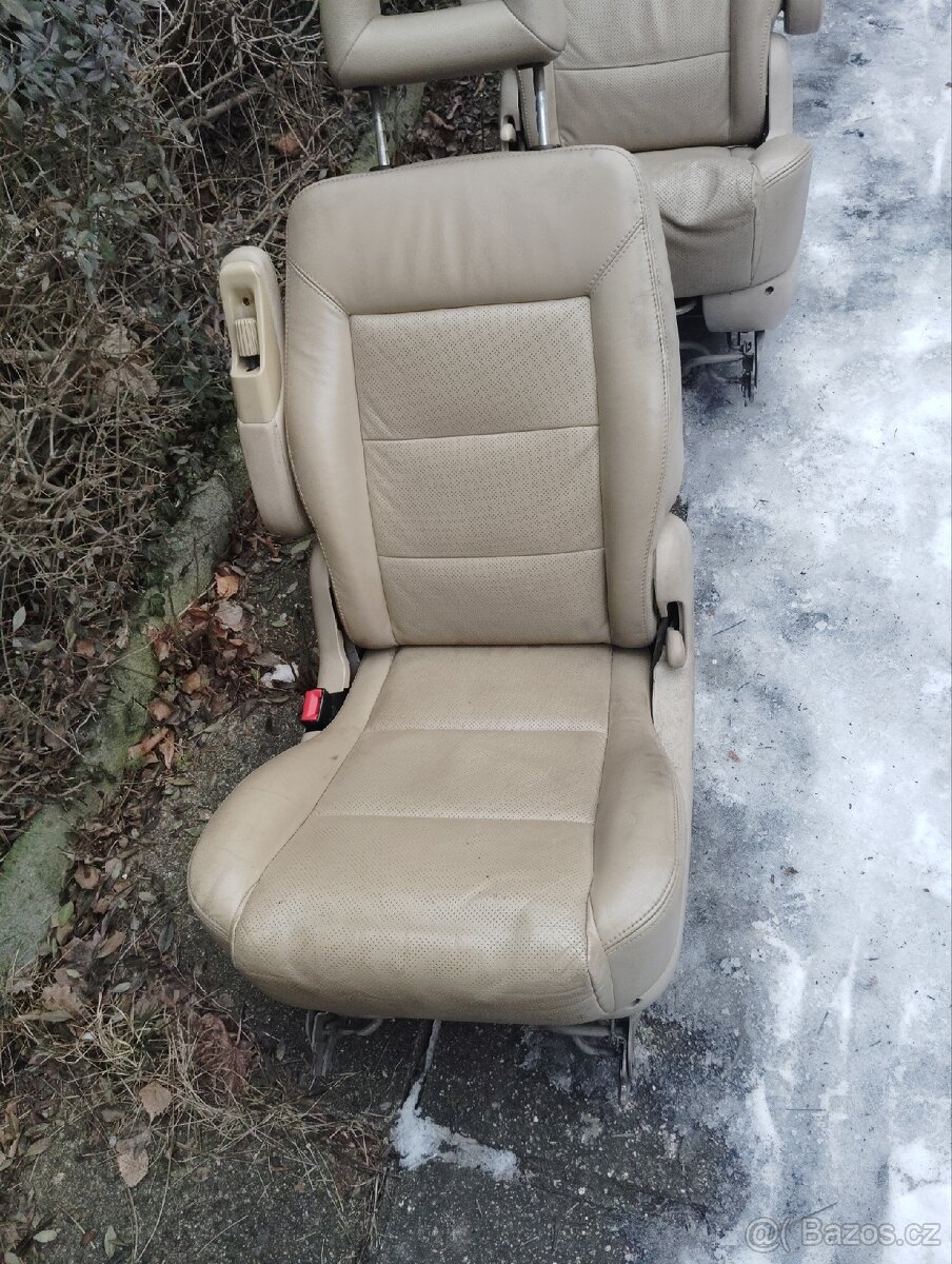 Autosedačky Ford Galaxy - 3