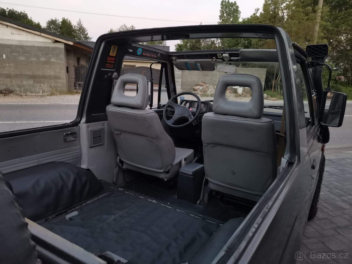 Pajero I 2,5TD TOP STAV PICKUP-cabrio - 3