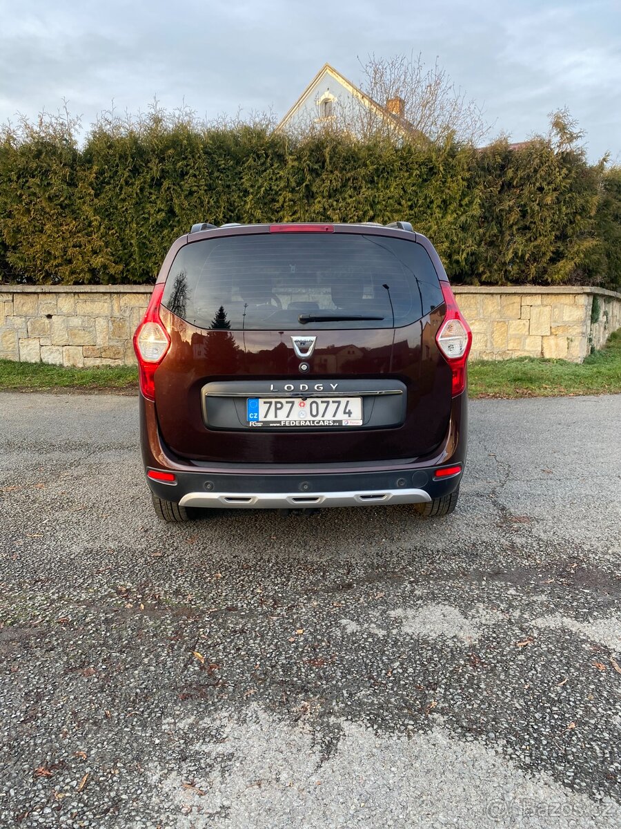 Dacia Lodgy Stepway 1.5 dCi/80kW 7 míst | 11/2017 - 119 220 - 3