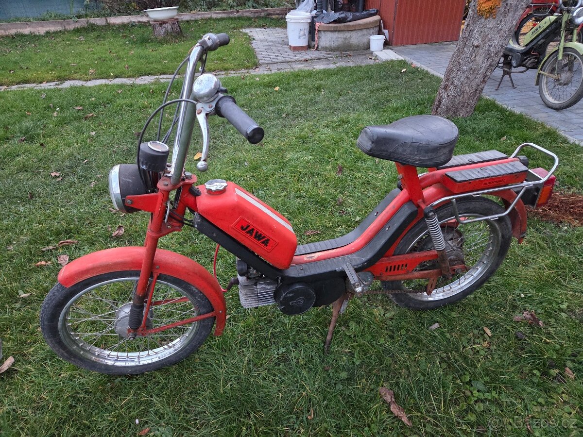 Babetta 210 s kartičkou, červená původní barva, funkční 8. - 3