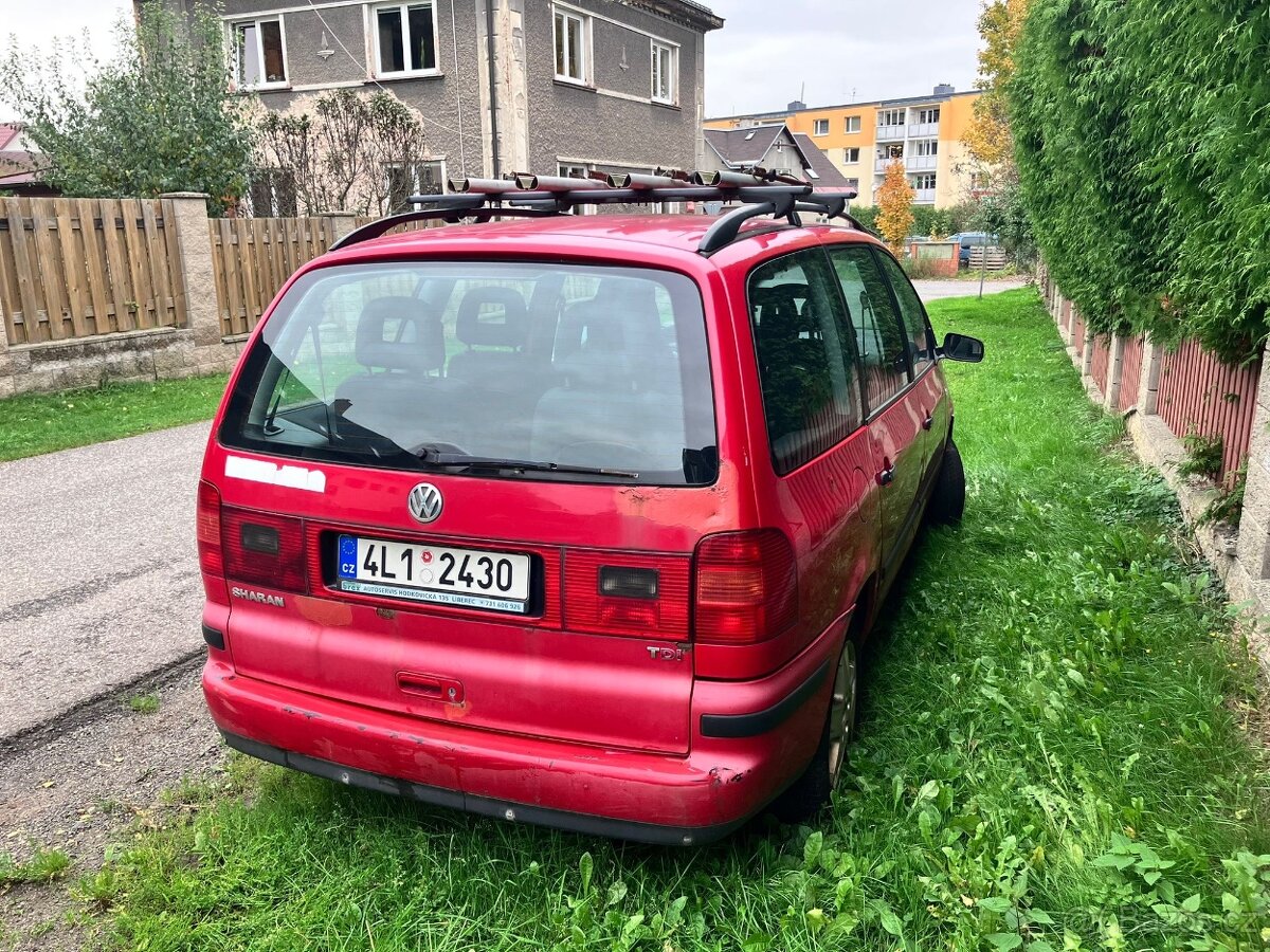 VW Sharan - 3