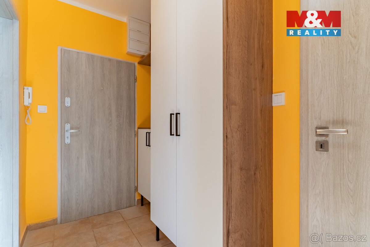 Pronájem bytu 2+1 v Aši, ul. Jiráskova - 3