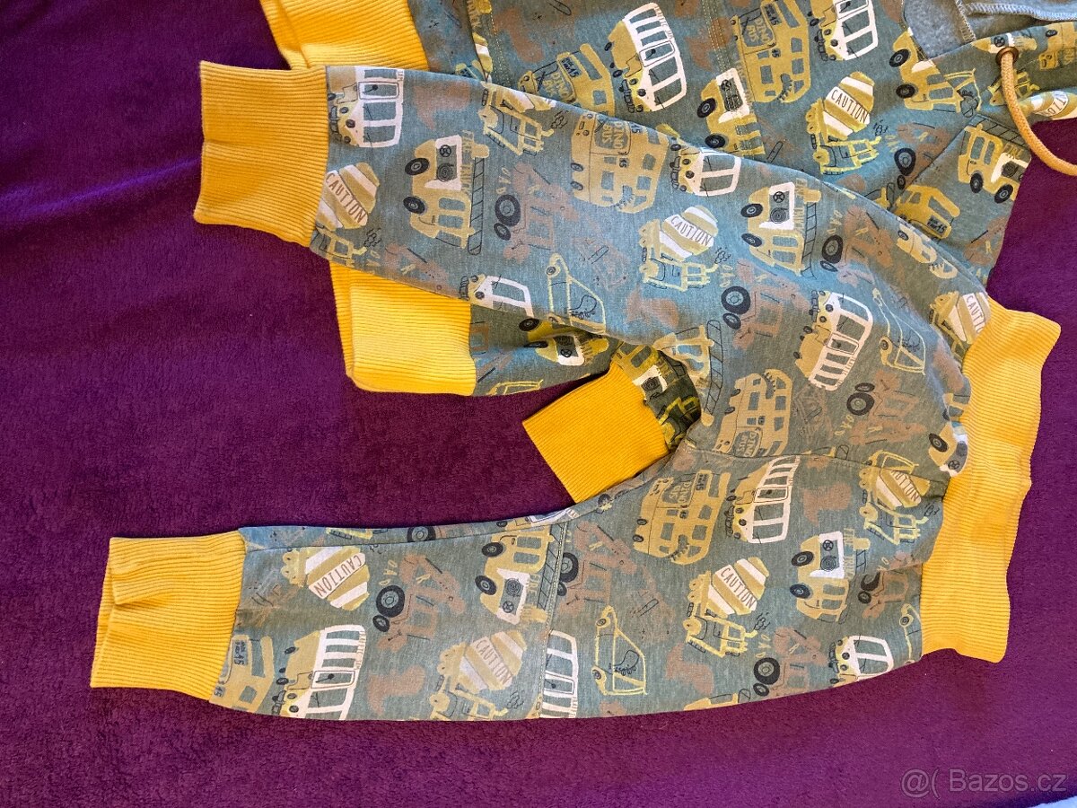 Teplakova souprava 74/80 - 3