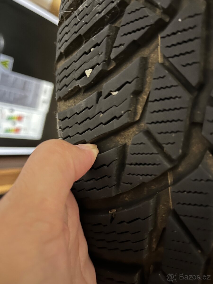 Zimní kola 225/45/17 5x112 - 3