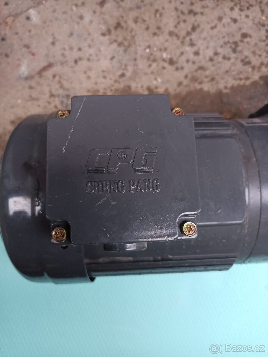 Indukční převodový motor s brzdou - 3