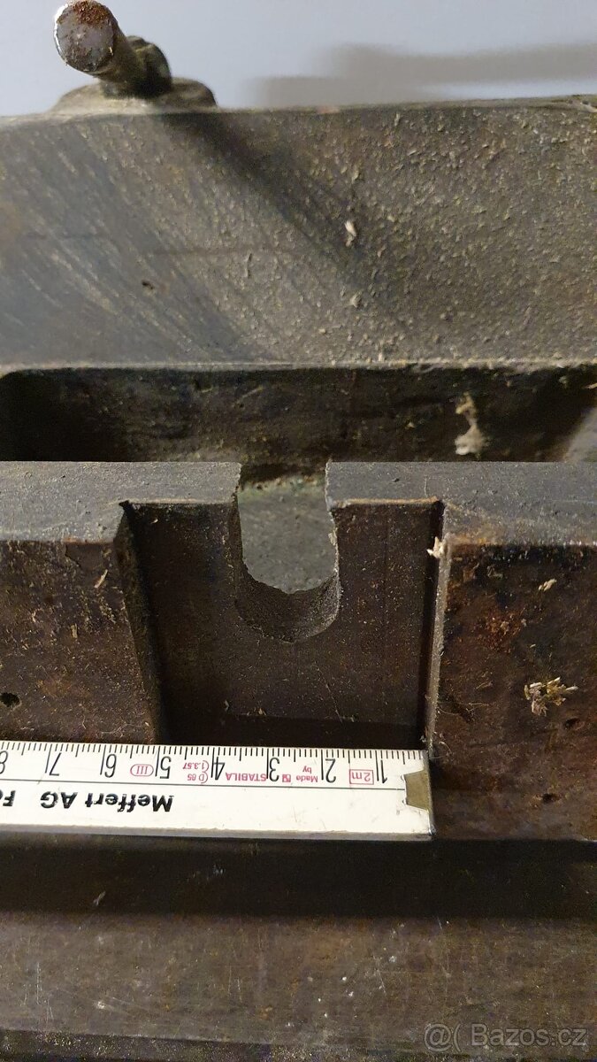 Koník a support k soustruhu - 3