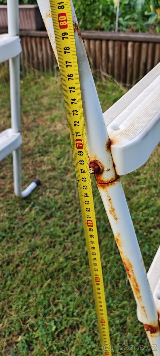 Žebřík do bazénu - 3