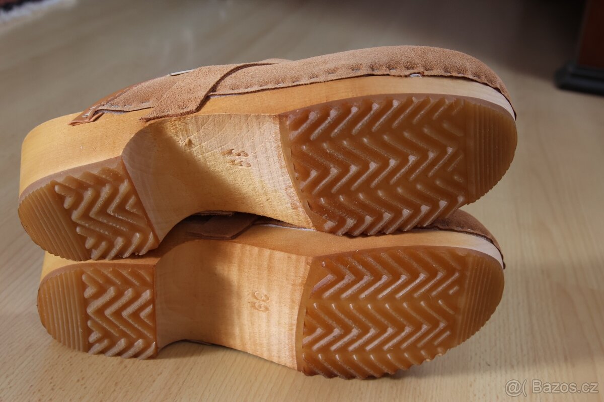 Prodám dámské anatomické dřeváky č. 39 - 3