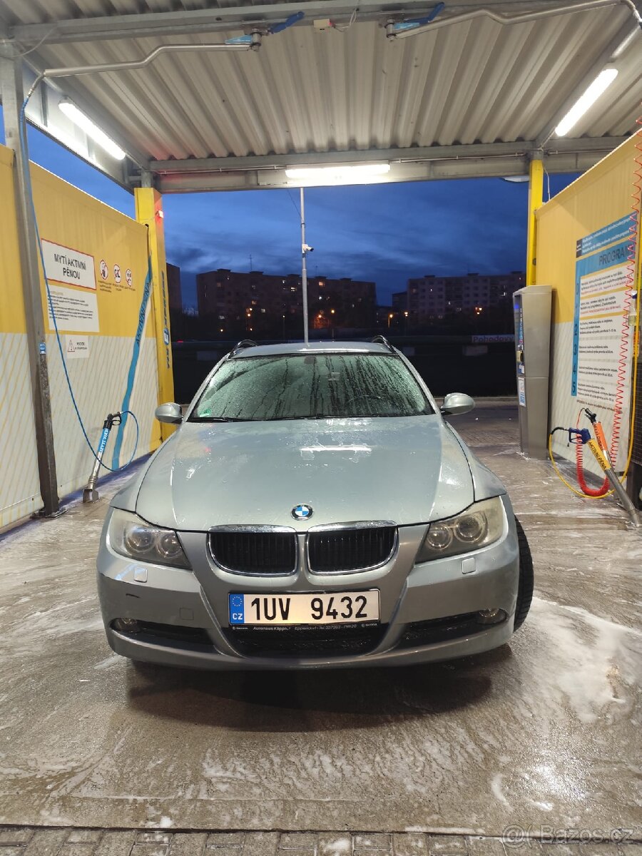 Bmw E91 318I - 3
