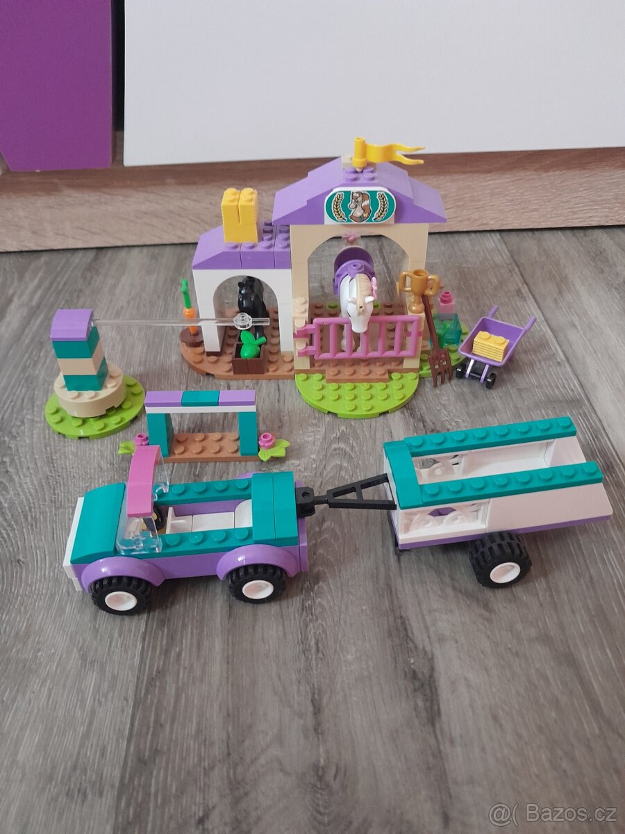Lego friends auto s přívěsem a kůň - 3