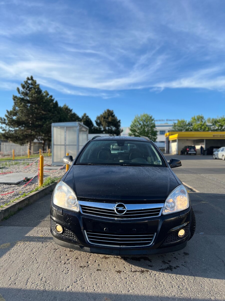 Opel Astra H - 3