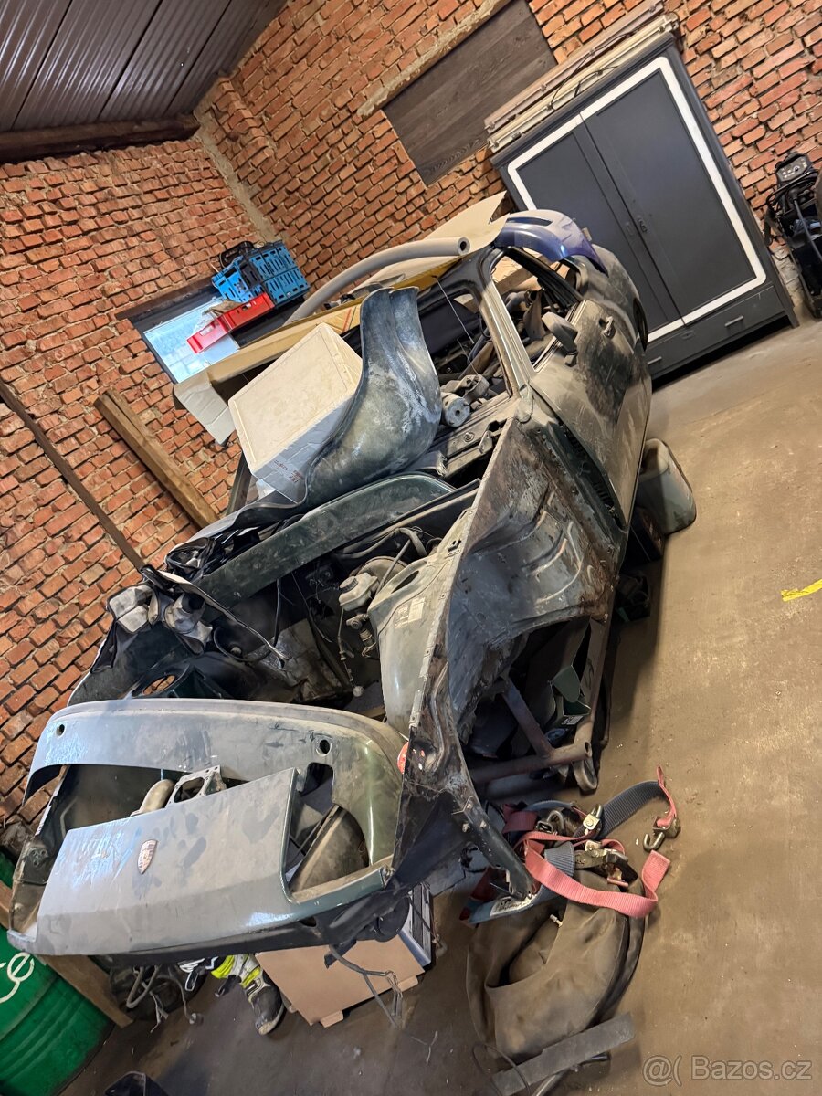 Prodám 2x Porsche 924 - 3