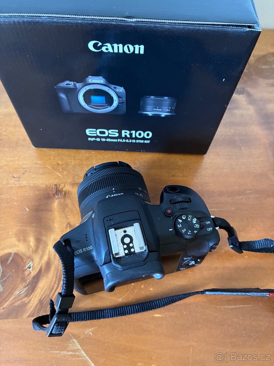 Canon EOS R100 + RF-S 18-45mm - 3