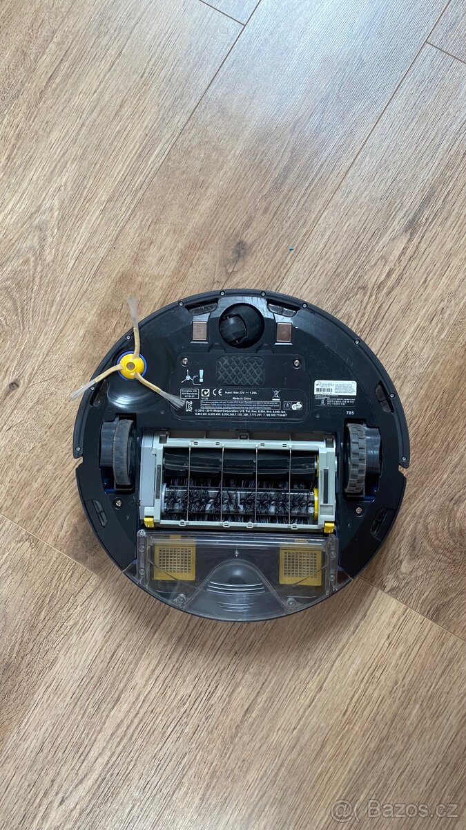 Robotický vysavač iRobot Roomba - 3