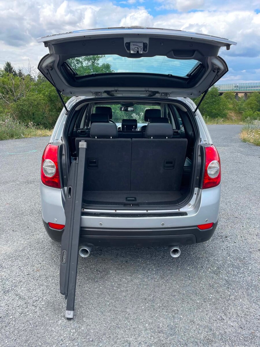 Chevrolet Captiva 4x4 7.místné - 3