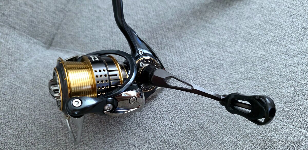 Daiwa exist 2505F - 3