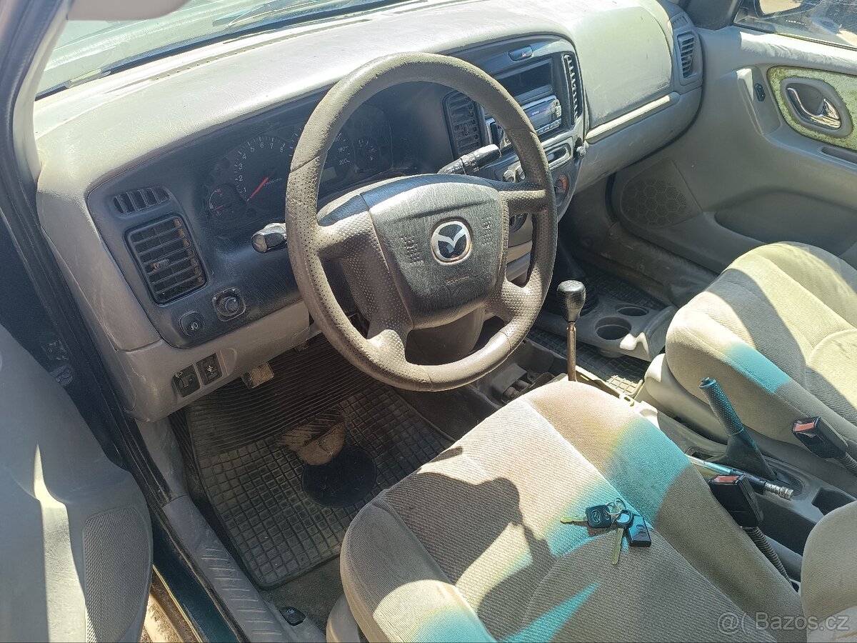 Mazda Tribute 2.0 16V - 3