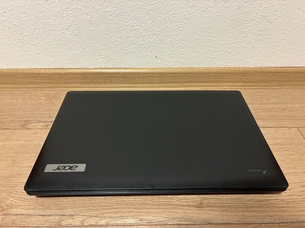 Acer TravelMate TMP453-M - 3