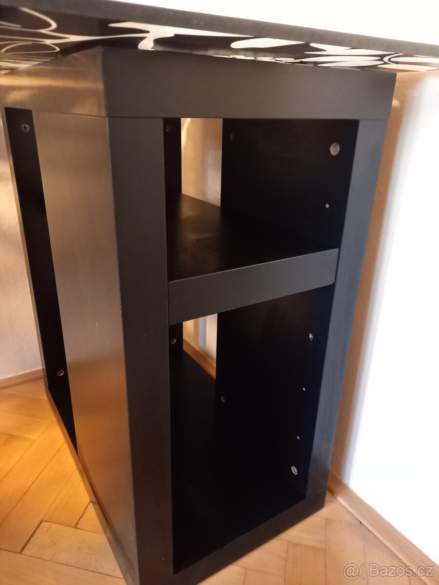 Psací stůl se skleněnou deskou - 3