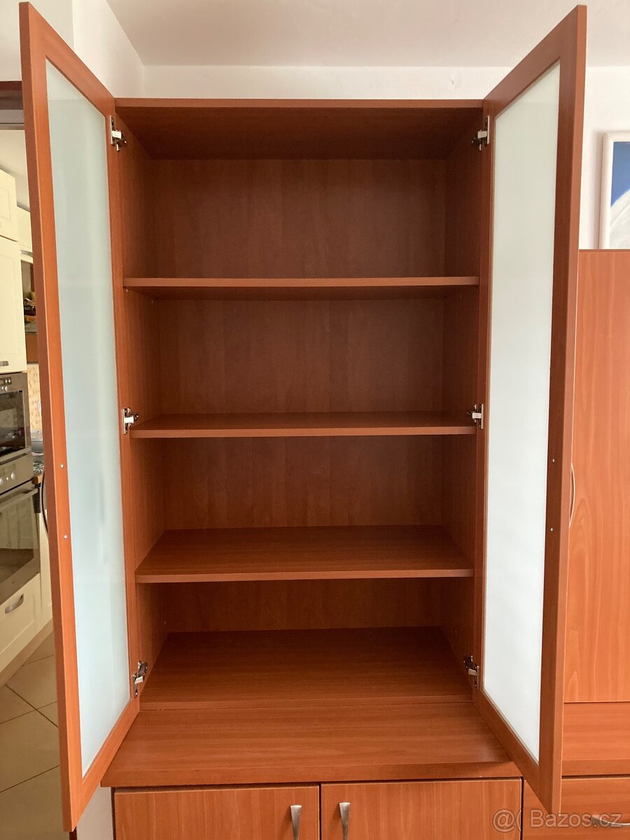 Nabytek do ložnice/obyvaku - 3