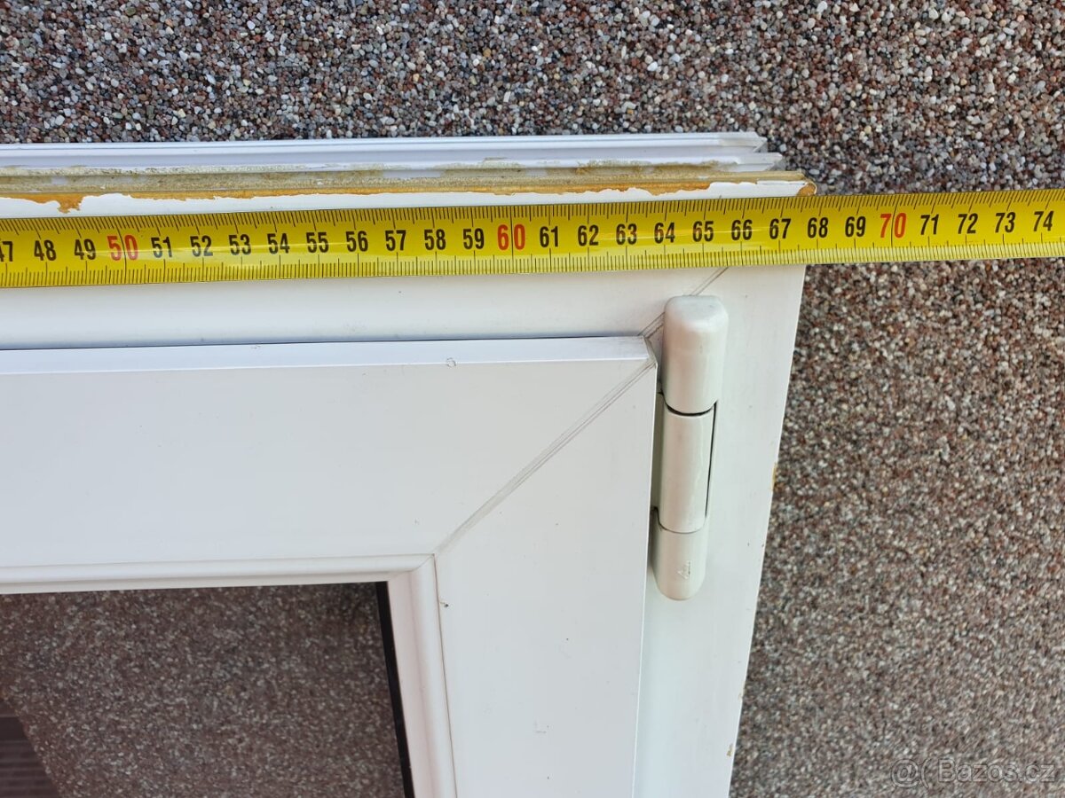 Plastová okna výklopná 89x68 bílá, použitá, výborný stav. - 3