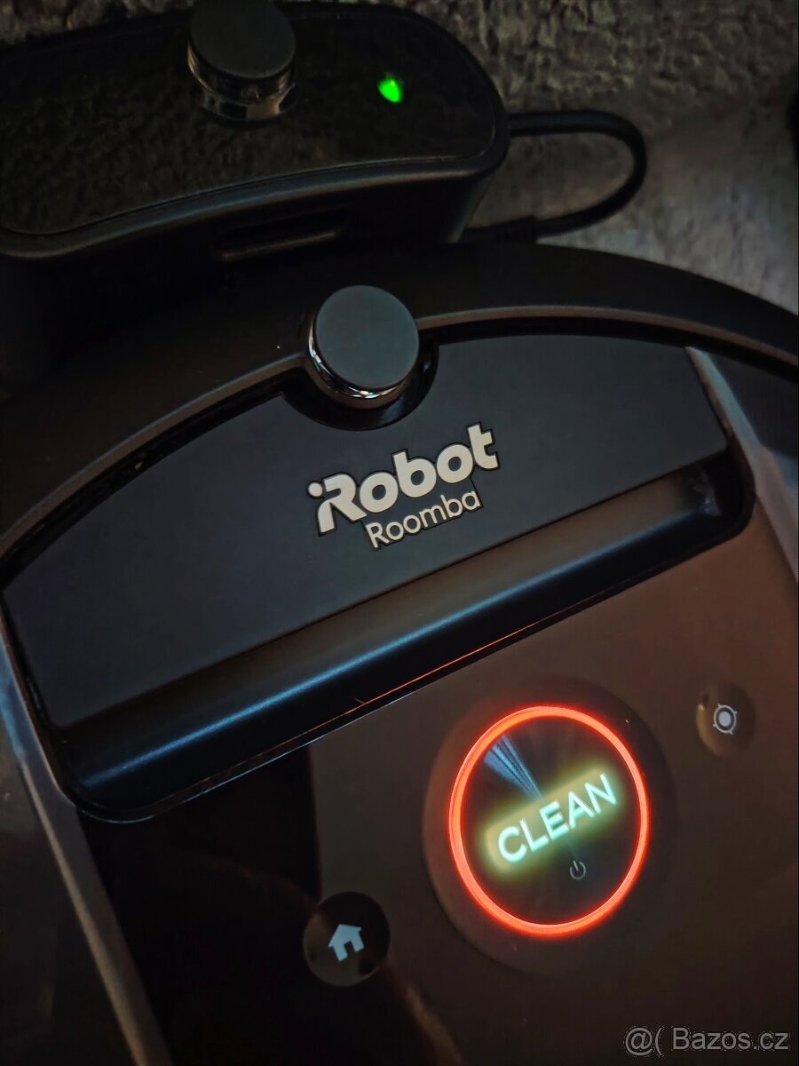Robotický vysavač Irobot Roomba i7 - 3