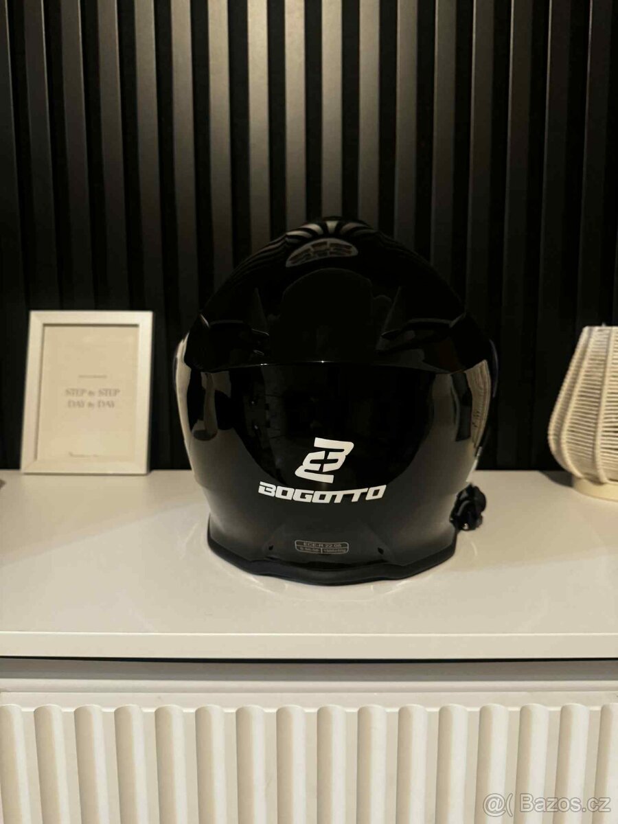 Prodám helmu na motorku/skůtr - 3