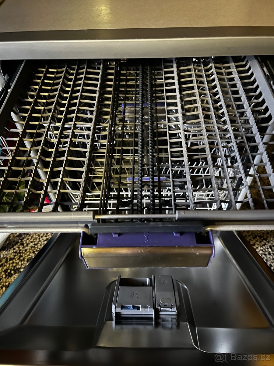 Myčka nádobí Beko BDFN26648XC - 3