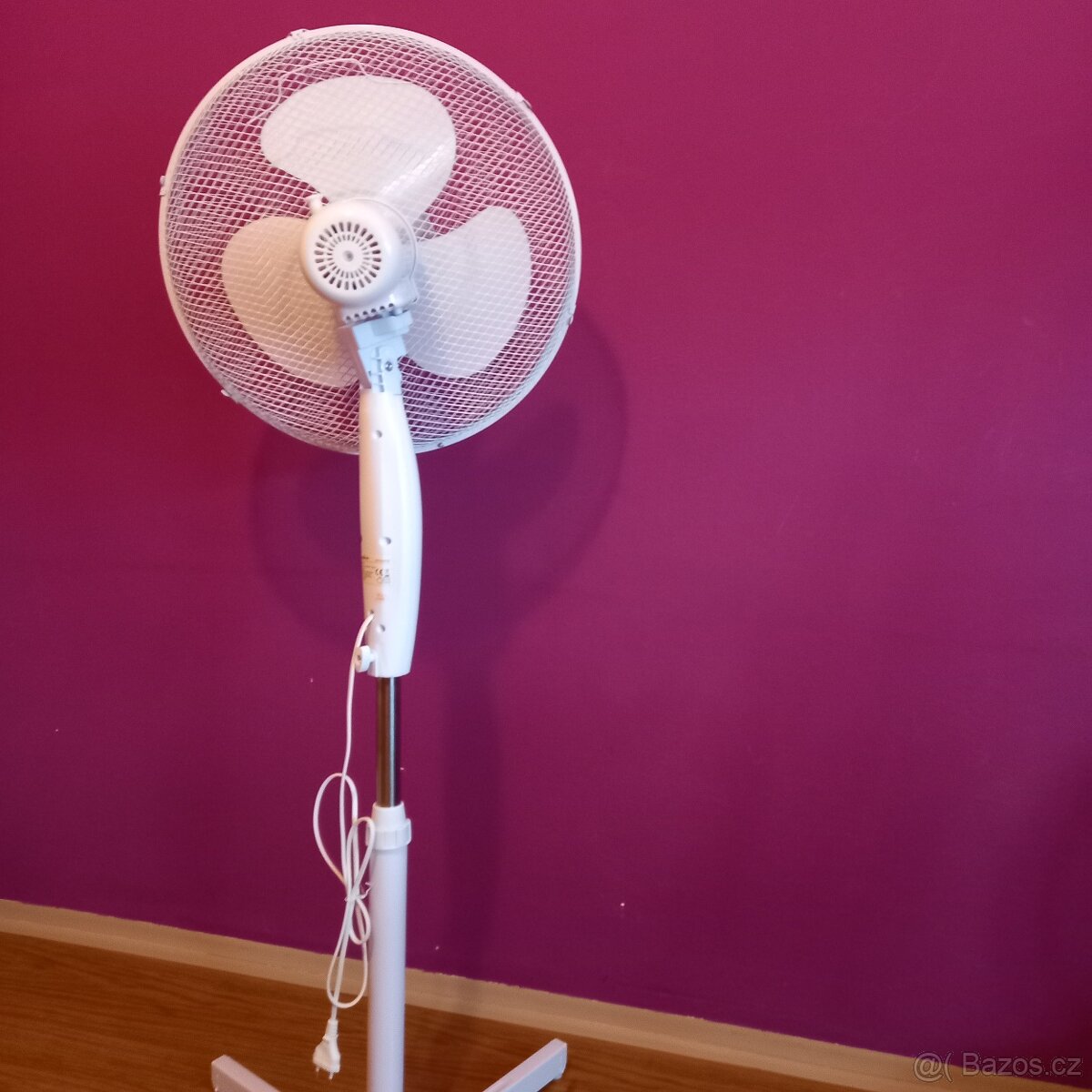 Ventilátor stojanový NEDIS - 3