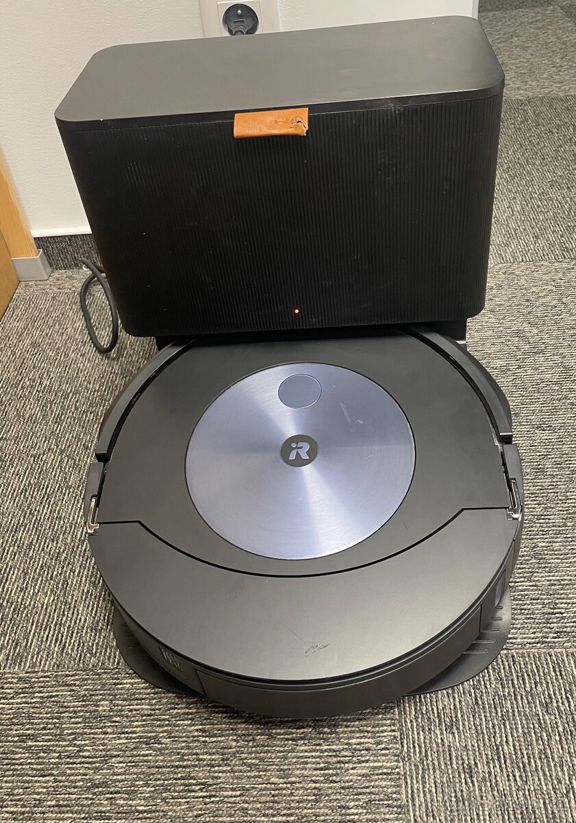 iRobot Roomba Combo j7+ - 3
