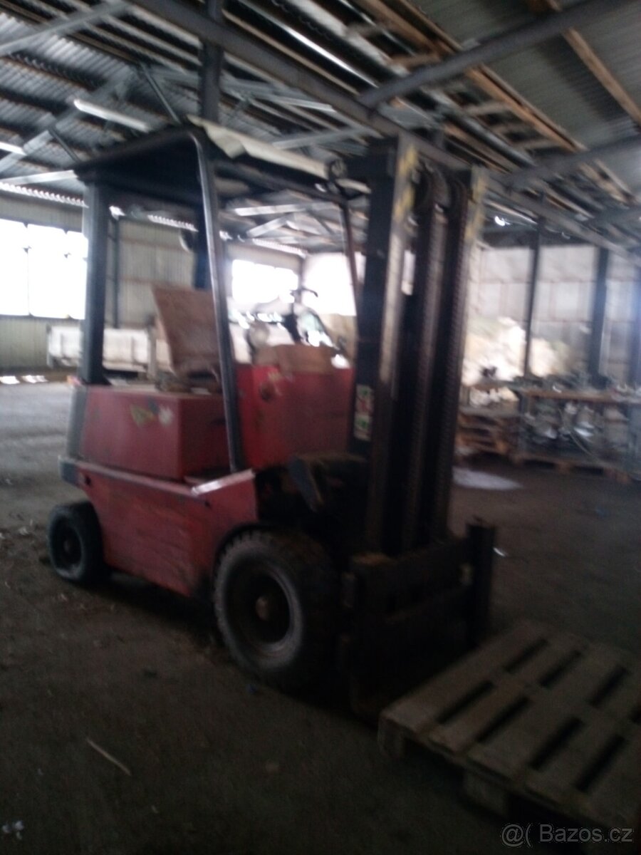 Desta, vysokozdvižný vozík - 3