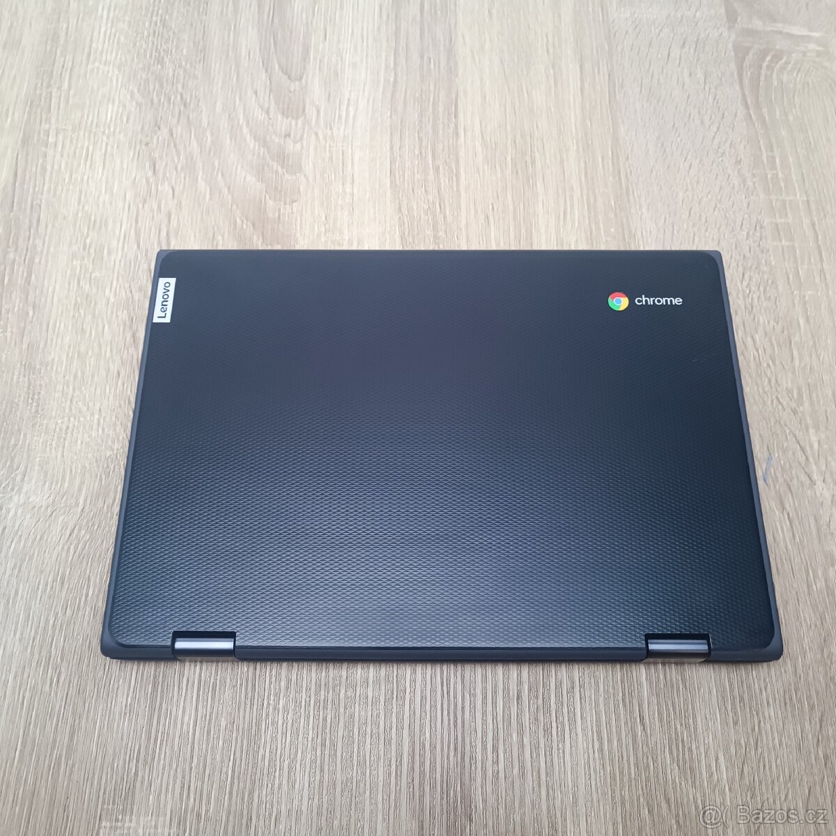 Dotykový Notebook Lenovo - 3