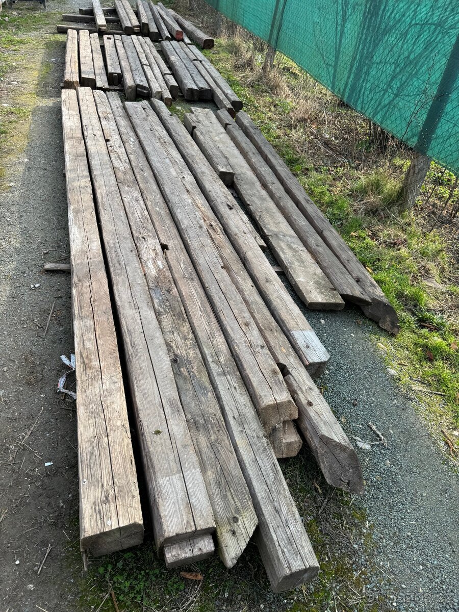 Dřevěné modřínové trámy / trámky - 3