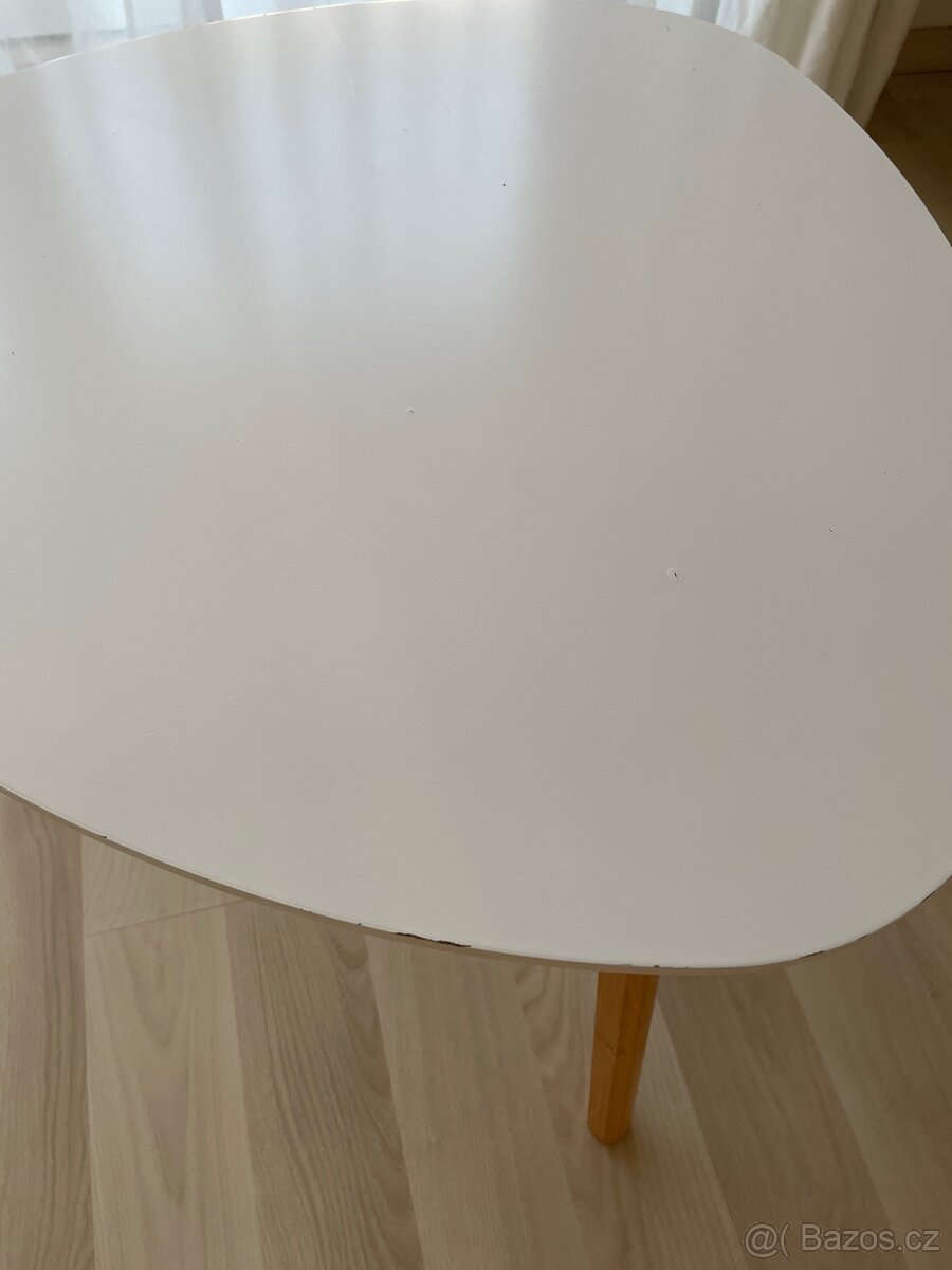 Konferenční stolky Jysk - 3