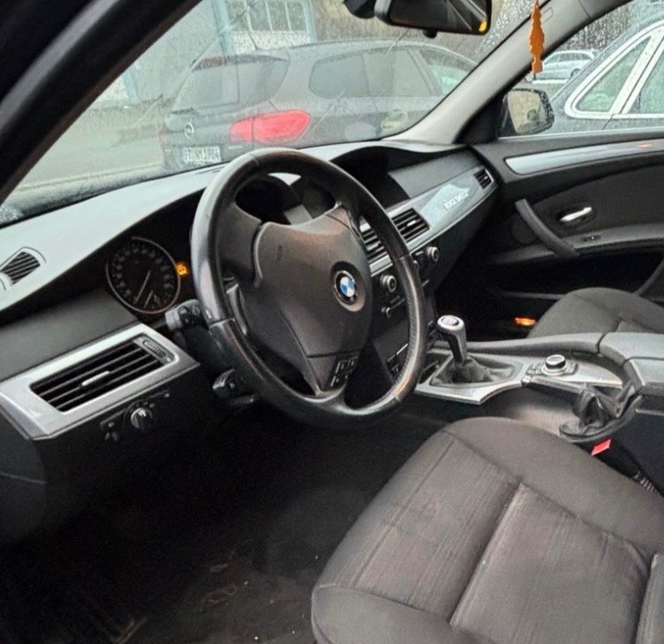 BMW e61 520d LCI dily - 3