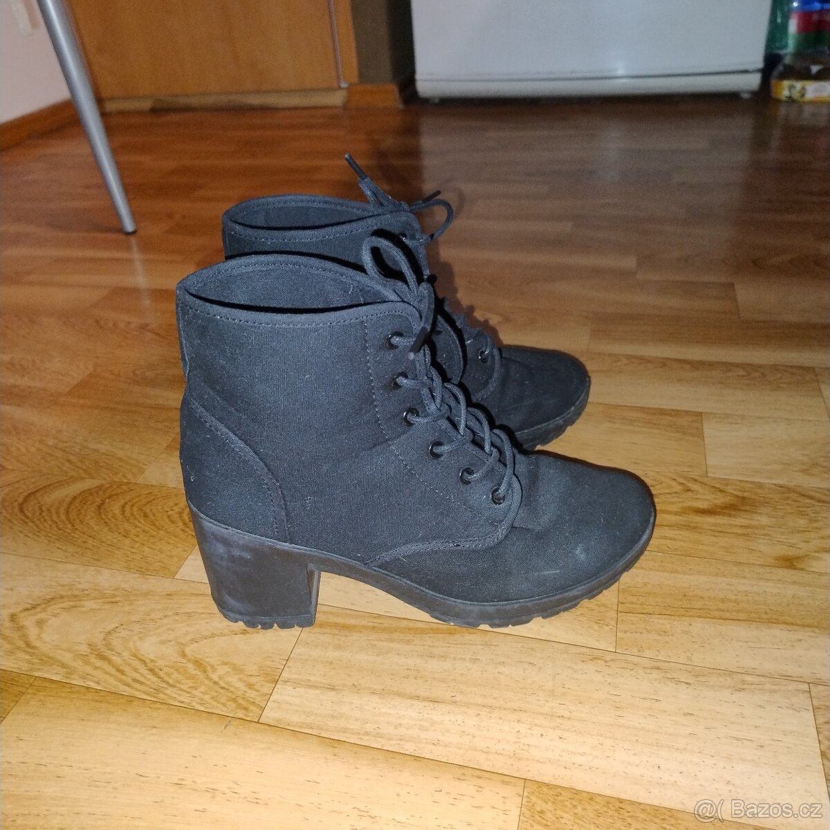 Dámské kotníkové boty - 3