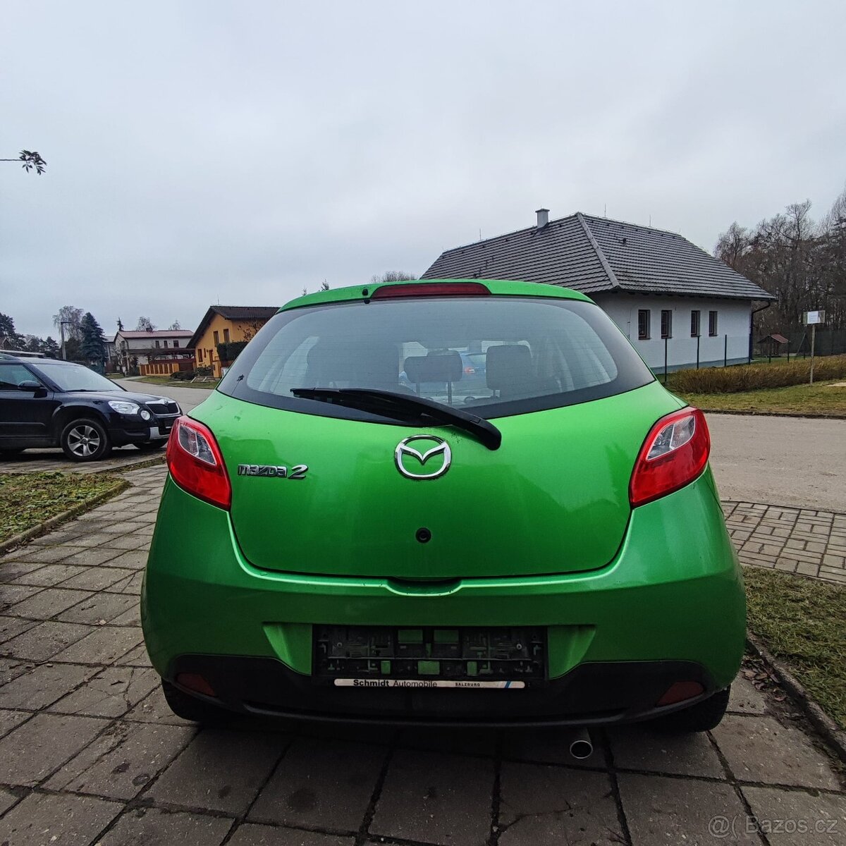 Mazda 2 benzín rok 2011 - 3