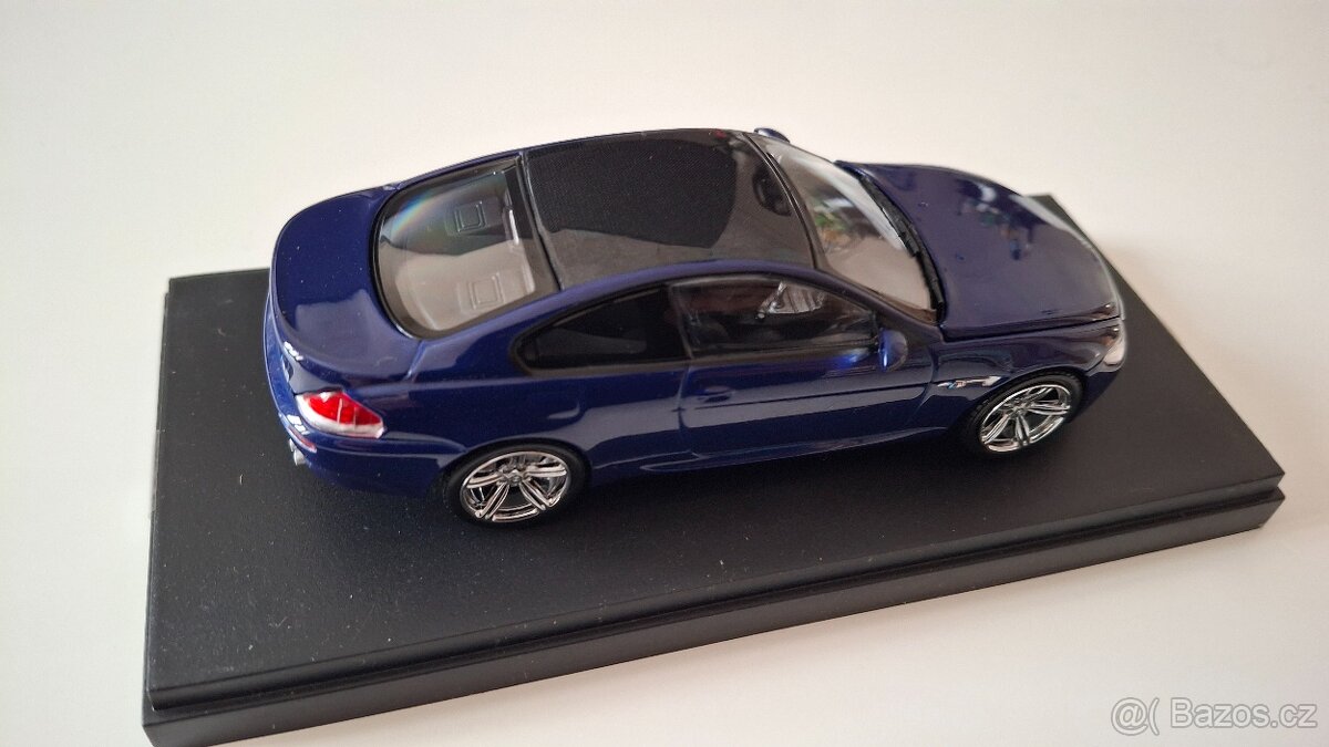 BMW M6 model 1:43 Kyosho - 3