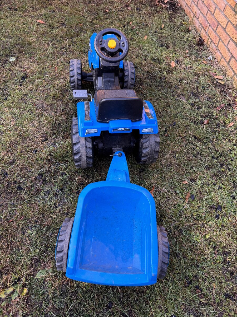 Dětský traktor s vlečkou - 3