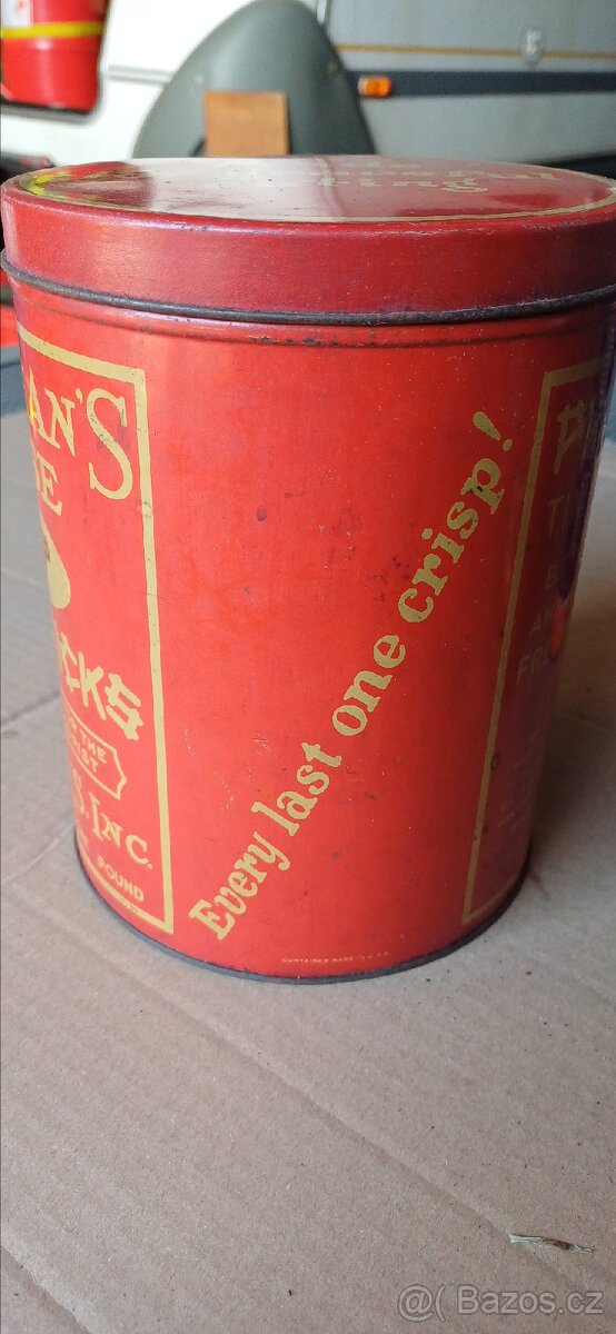 Stará plechovka USA - 3