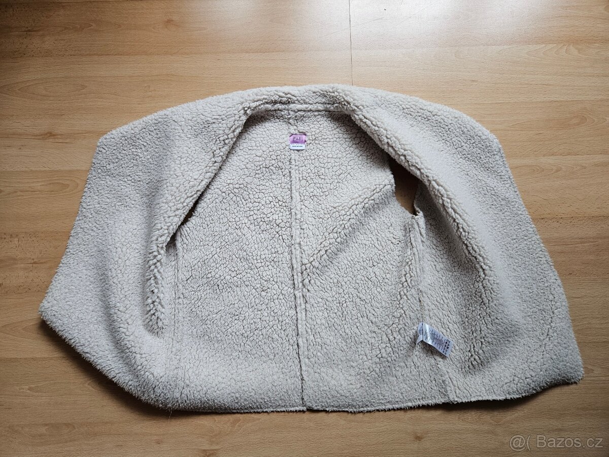 Dětská zateplená vesta, vel. 146 - 3