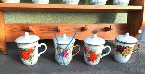 Retro - polička,dušičkové hrníčky,ubrusy,vajíčka, keramika - 3