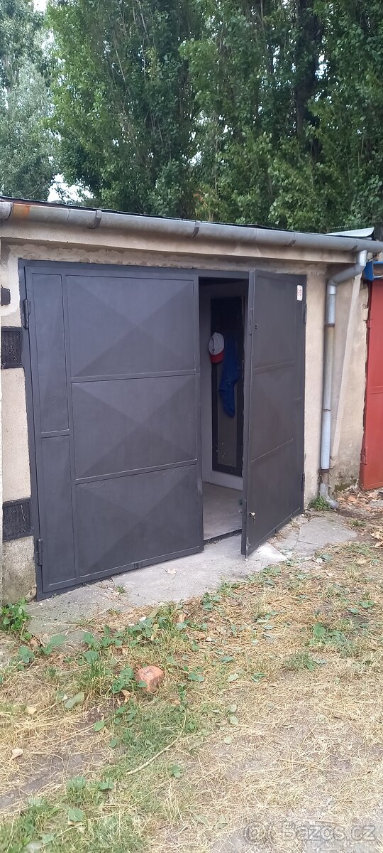 Pronájem garáže s elektřinou u hotelu Krystal- Pančava - 3