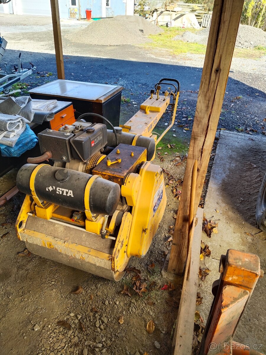 Prodám dvouválec Stavostroj - 3
